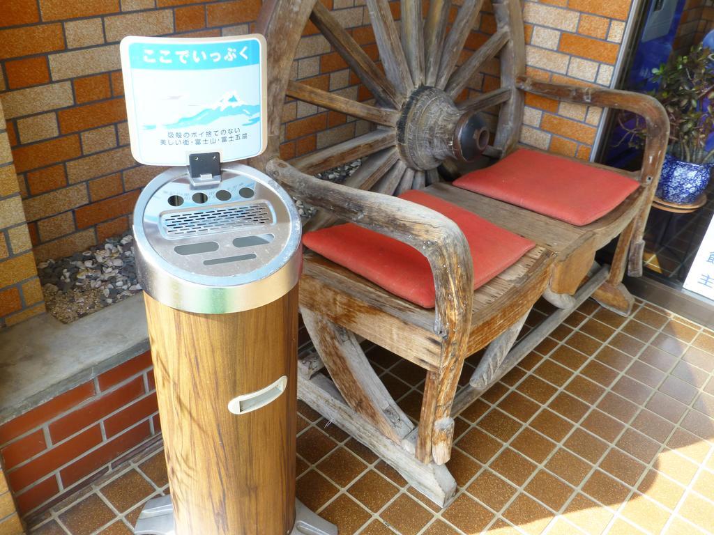 Kawaguchiko Lakeside Hotel Fujikawaguchiko Zewnętrze zdjęcie